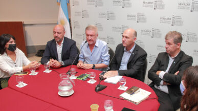 Foro sobre la Cuestión Malvinas en el Senado de la Provincia de Buenos Aires
